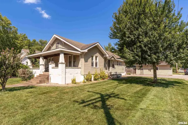 415 S Bentley ST, Marion, IL 62959