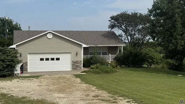 5335 Sumner CT, St. Marys, KS 66536