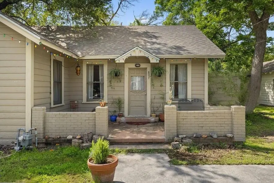 Taylor, TX 76574
