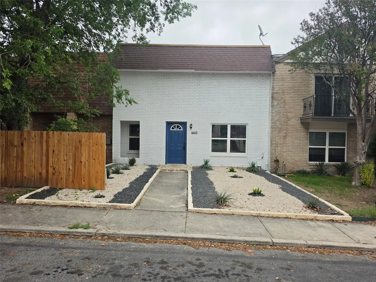 4412 Shakertown, San Antonio, TX 78238