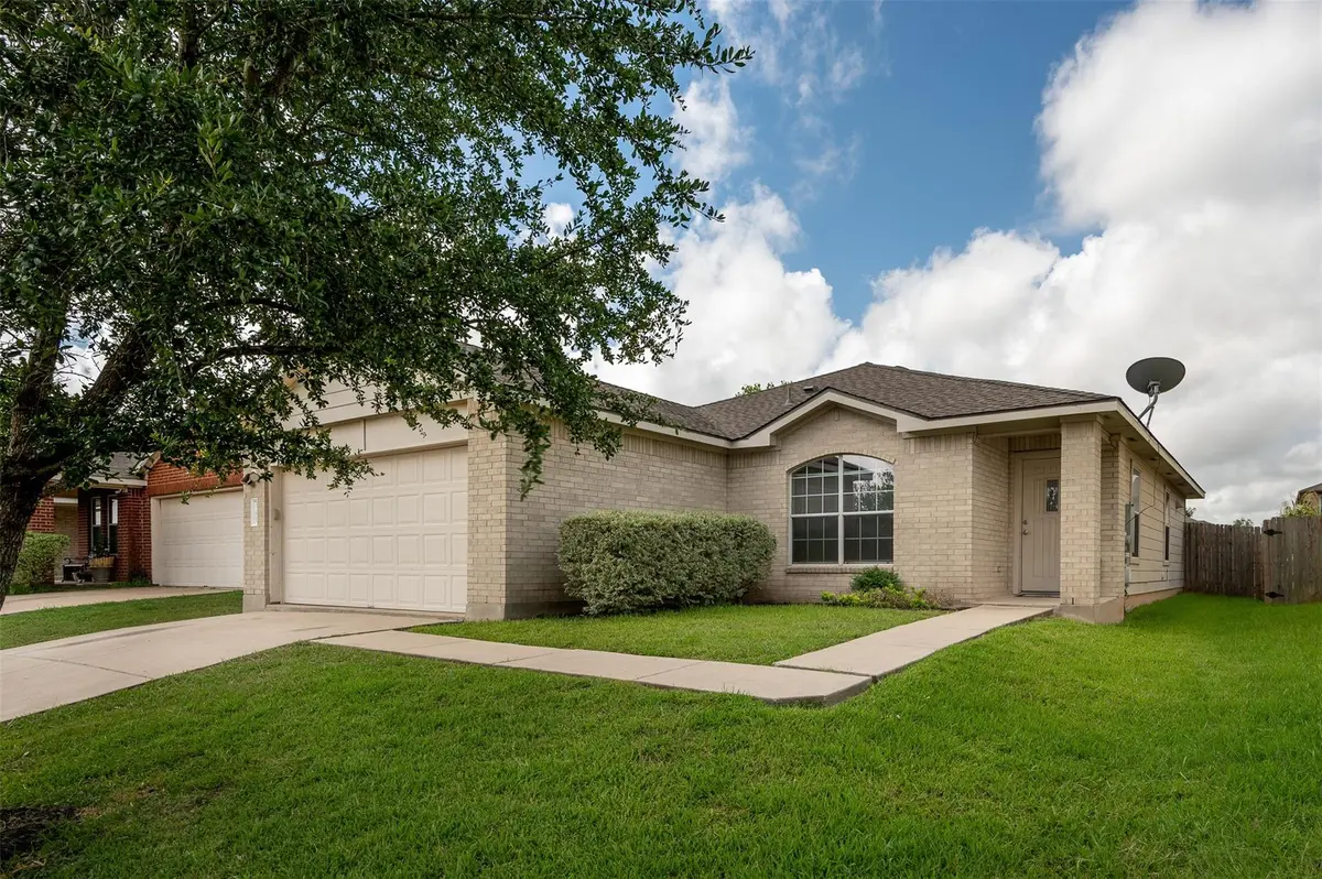 13009 Noche Clara DR, Del Valle, TX 78617