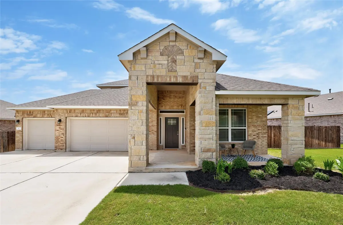 2413 Star Hill Ranch ST, Georgetown, TX 78628