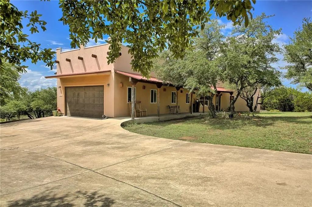 5300 Lohmans Ford RD, Lago Vista, TX 78645