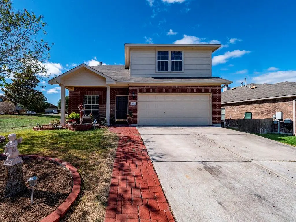 167 Pecanwood, Kyle, TX 78640