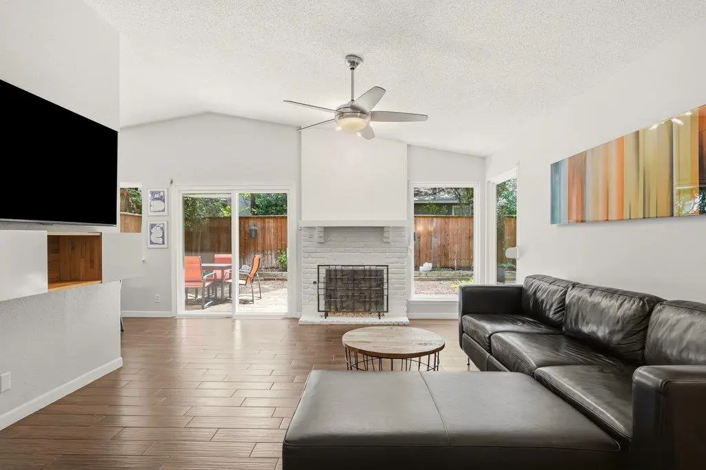 9001 Parkfield DR #A, Austin, TX 78758