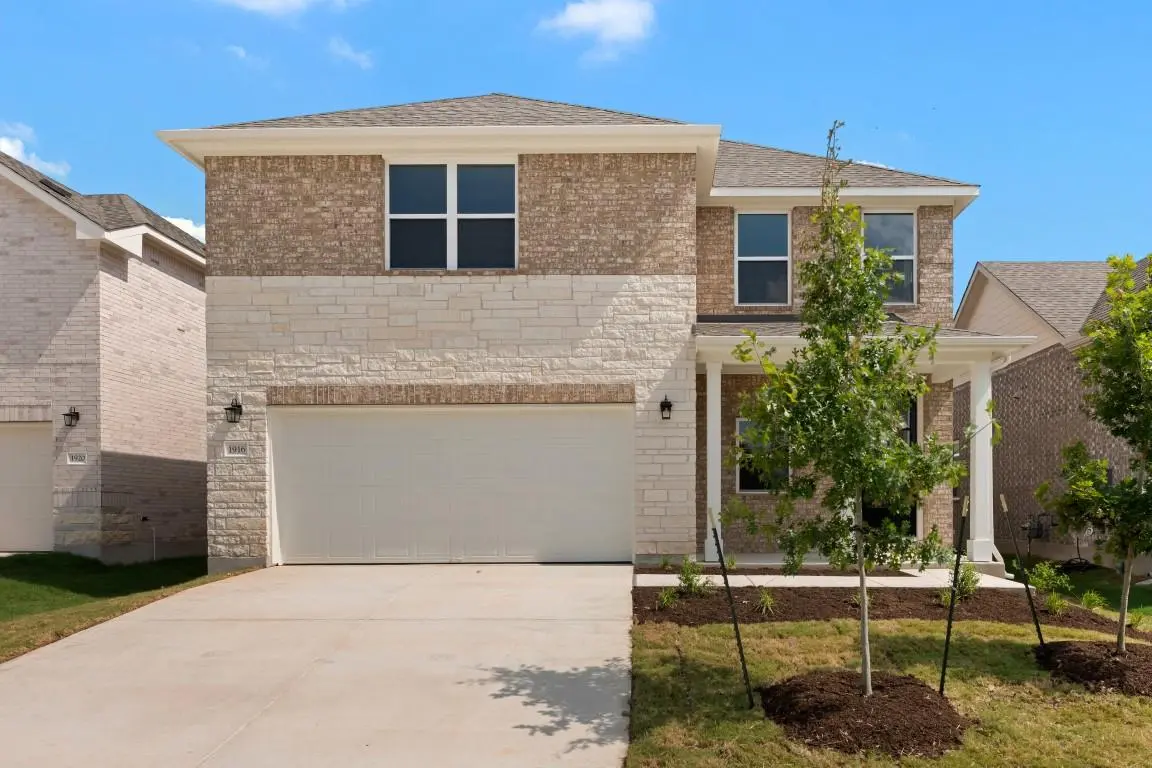 1925 Fannie RD, Georgetown, TX 78633