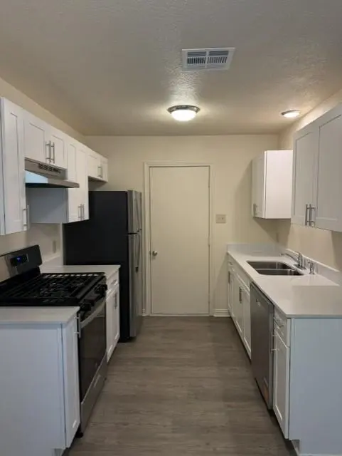 1809 Easton DR, Round Rock, TX 78664