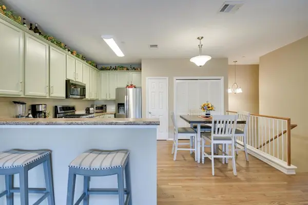 9201 Brodie LN #1501, Austin, TX 78748