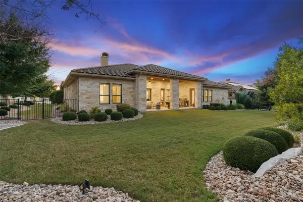 203 Bisset CT, Lakeway, TX 78738
