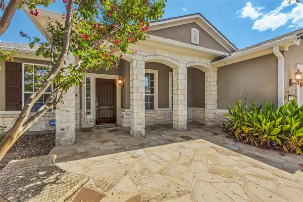 201 Yellow Rose TRL, Georgetown, TX 78633