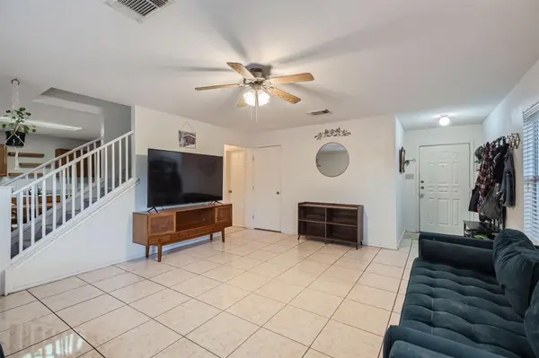 1049 Stone TRL, New Braunfels, TX 78130