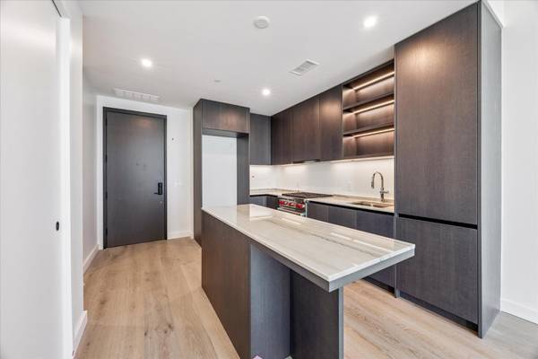 610 Davis ST #2009, Austin, TX 78701