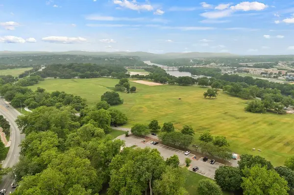 1900 Barton Springs RD #3040, Austin, TX 78704
