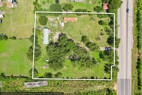 2797 Fm-812, Del Valle, TX 78617