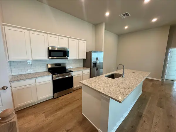 761 Staglin ST #A, Buda, TX 78610