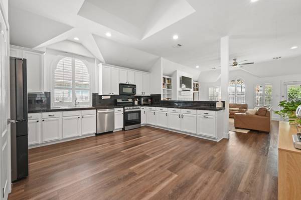 3608 Bird House DR, Round Rock, TX 78665