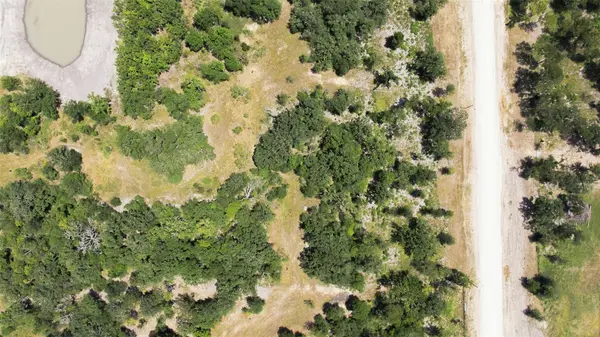 408 Cresent Bend BND, Cameron, TX 76520