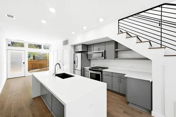 2002 E 7th ST #241, Austin, TX 78702