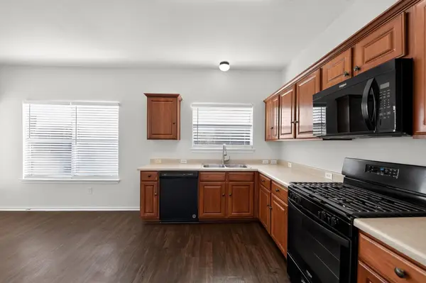 256 Poplarwood DR, Kyle, TX 78640