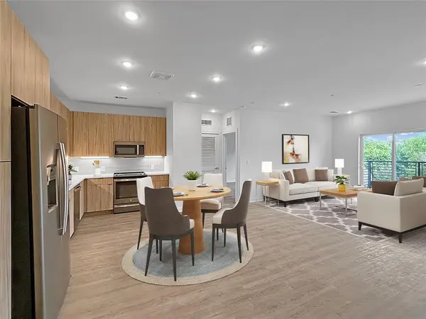 4802 S Congress Ave #324, Austin, TX 78745
