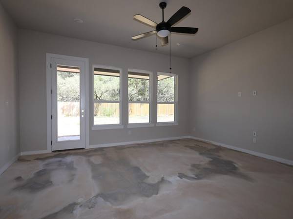192 Bishop Wood RD, Dripping Springs, TX 78620