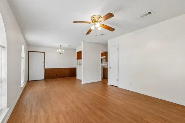 4713 Sagebrush TRL #B, Austin, TX 78745
