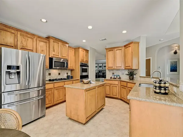 10106 Dianella LN, Austin, TX 78759