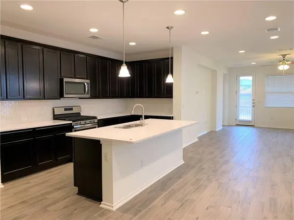 2103 Tasmanian Tiger TRCE, Austin, TX 78728