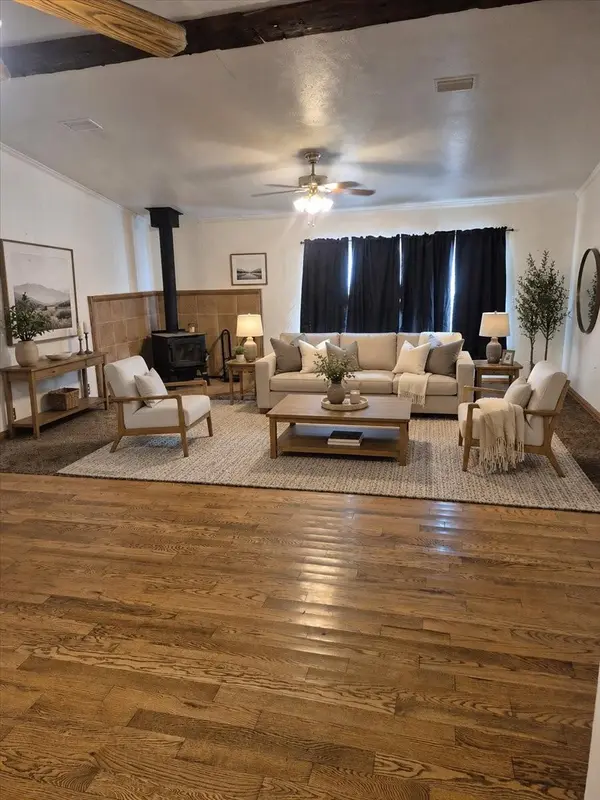 1120 Battle Lake RD, Hallsburg, TX 76682