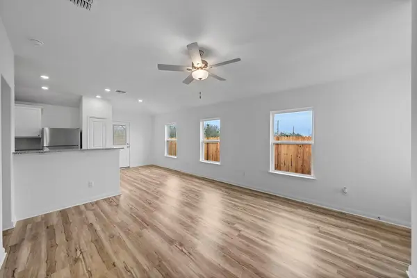 14404 Wahlbergs WAY, Elgin, TX 78621