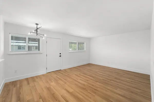 7929 Gault ST #212, Austin, TX 78757