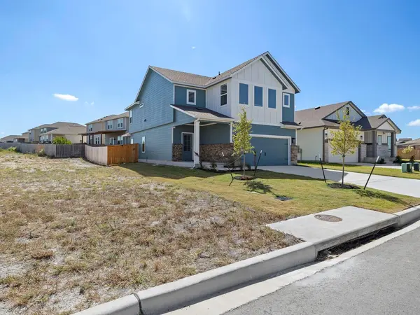 504 Yellow Ribbon TRL, Jarrell, TX 76537