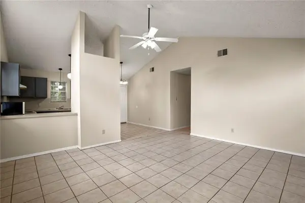8807 Pineridge DR #A, Austin, TX 78729