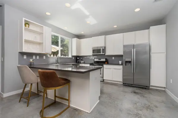 301 W. Stassney LN ##12, Austin, TX 78745