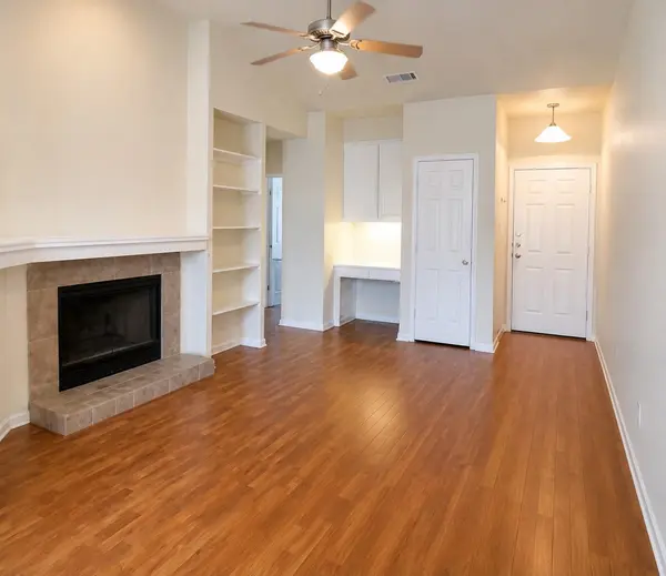 3111 Tom Green ST #311, Austin, TX 78705