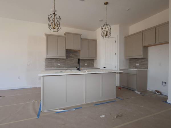 124 Leland Ave, Buda, TX 78610