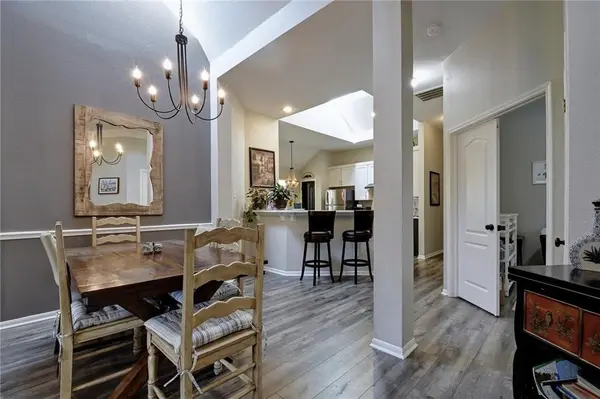 7 Muirfield Greens LN, Lakeway, TX 78738