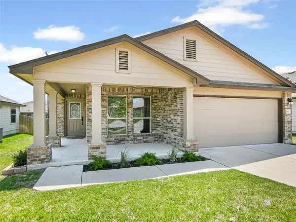141 Igneous LN, Jarrell, TX 76537
