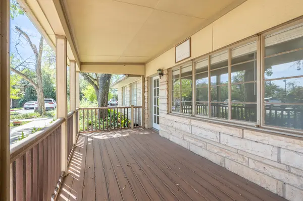 6700 Menchaca RD #1-J, Austin, TX 78745