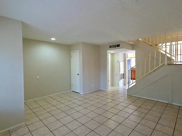 9611 Covey Ridge LN, Austin, TX 78758