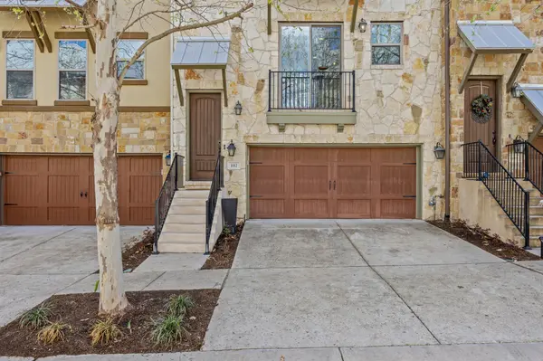 1112 Highknoll LN #B, Georgetown, TX 78628