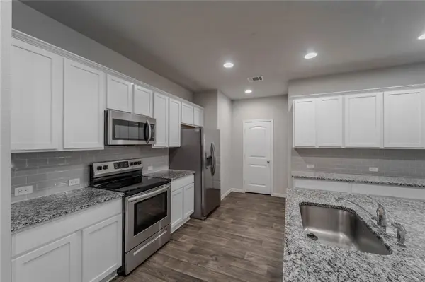 501 Naset DR, Georgetown, TX 78626