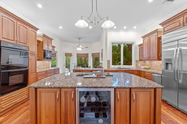 8900 Bell Mountain DR, Austin, TX 78730