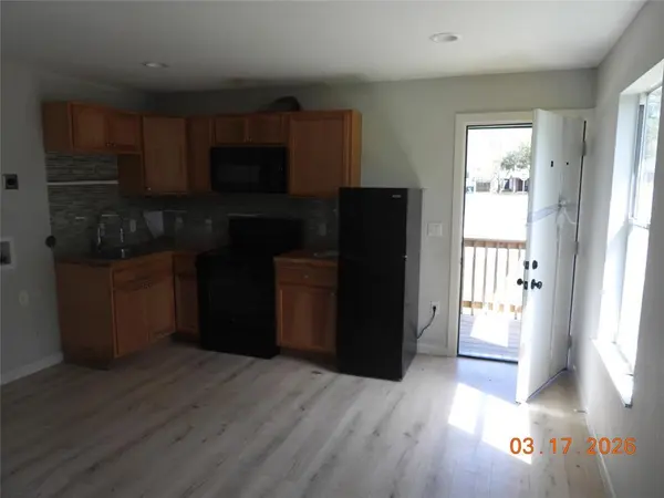 15500 Lymko DR, Austin, TX 78728