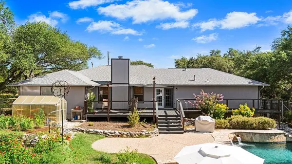 2111 Stallion Springs DR, Fischer, TX 78623