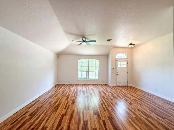 16908 Cactus Blossom DR, Pflugerville, TX 78660