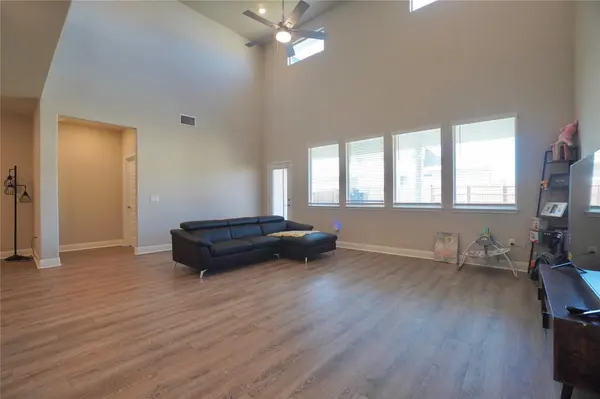 16716 Casa Anna DR, Pflugerville, TX 78660