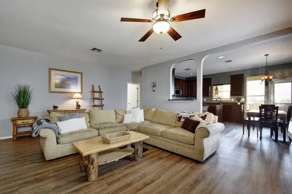 2234 Lakeline DR, New Braunfels, TX 78130