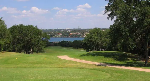 20823 Roundup TRL, Lago Vista, TX 78645