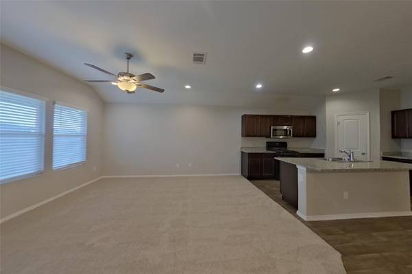 1016 Adler WAY, San Marcos, TX 78666